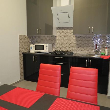 Three Rooms Apartment Tbilissi Extérieur photo