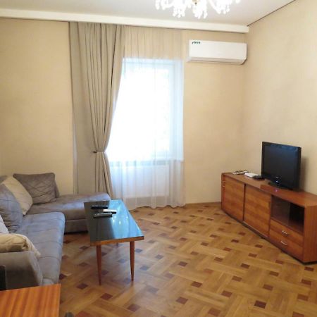 Three Rooms Apartment Tbilissi Extérieur photo