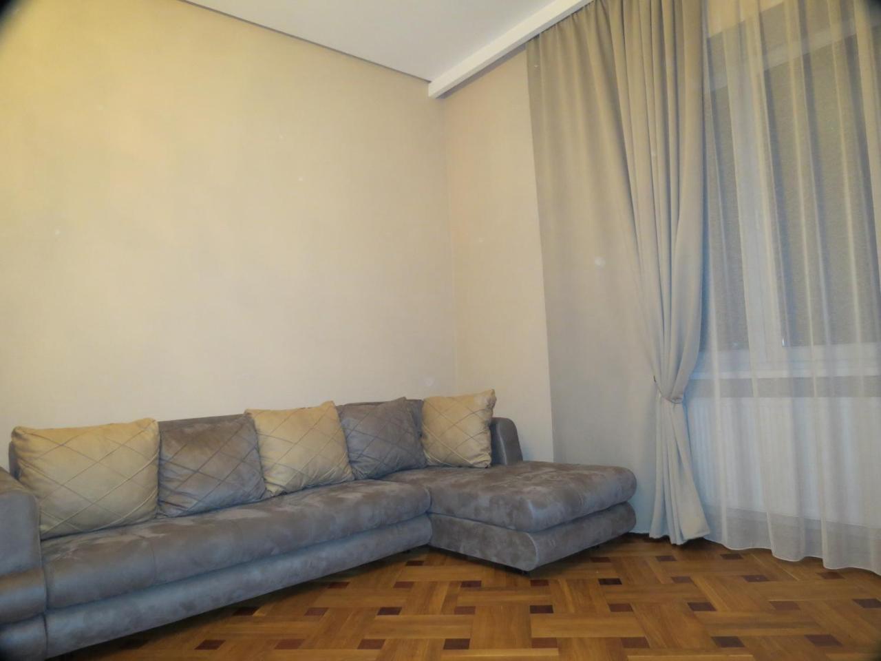 Three Rooms Apartment Tbilissi Extérieur photo