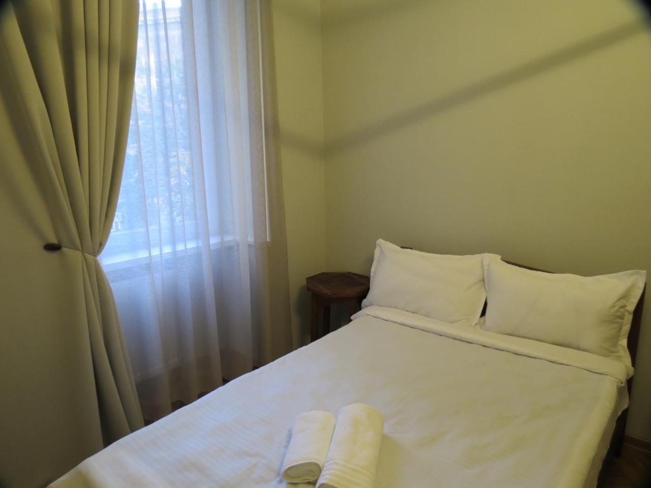 Three Rooms Apartment Tbilissi Extérieur photo