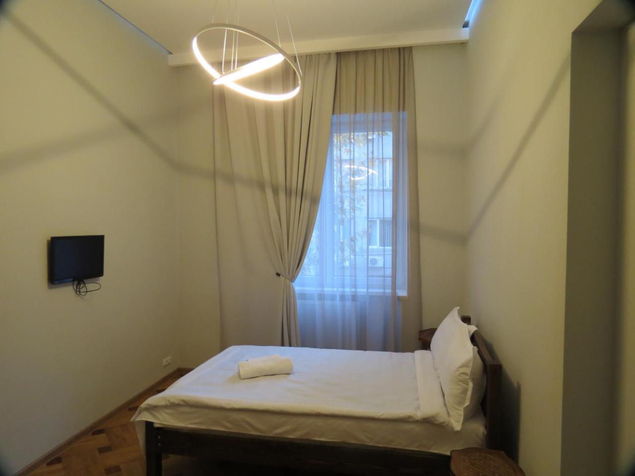 Three Rooms Apartment Tbilissi Extérieur photo