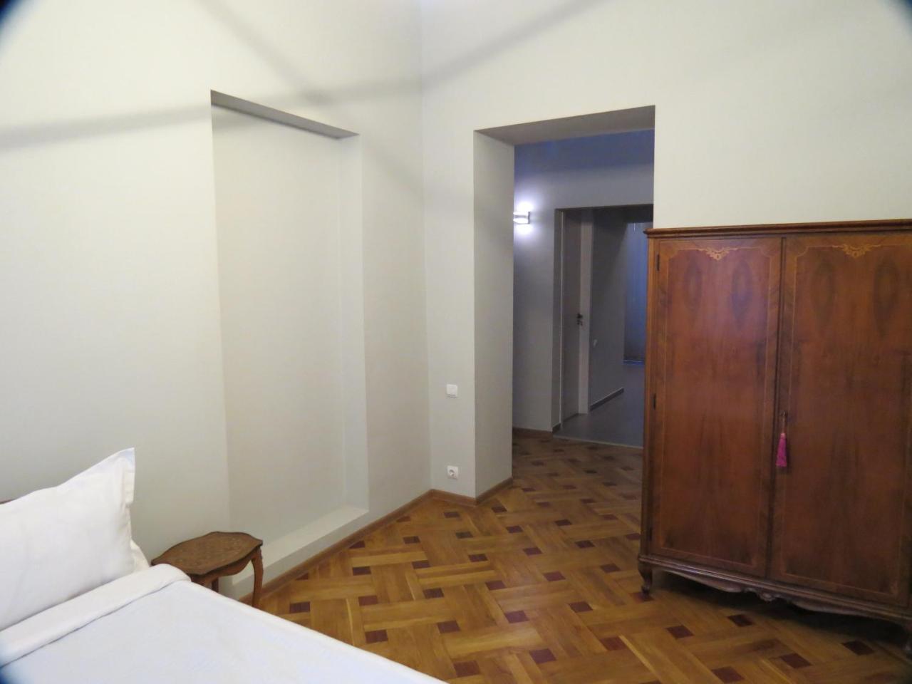 Three Rooms Apartment Tbilissi Extérieur photo